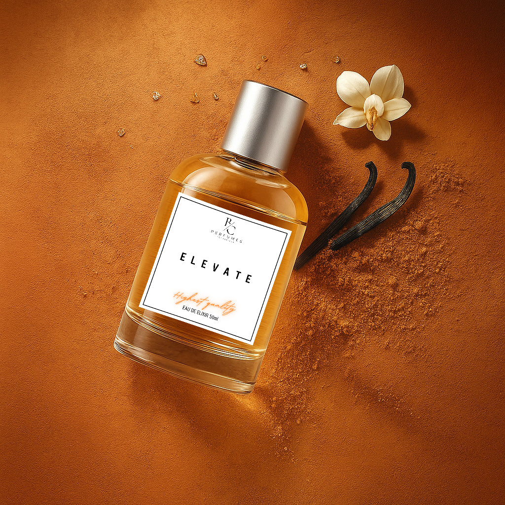 Botella de fragancia ELEVATE inspirada en Parfums de Marly Althaïr con notas de vainilla y acentos florales sobre un fondo terroso.